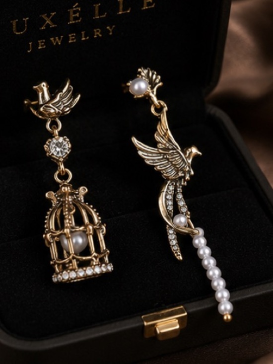 Anthropologie Jewelry - Vintage Gold Bird Pearl Earrings with Crystal Birdcage Charm